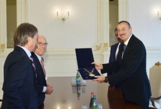 İlham Əliyevə “Fair Play” Hərəkatının xüsusi medalı təqdim olundu